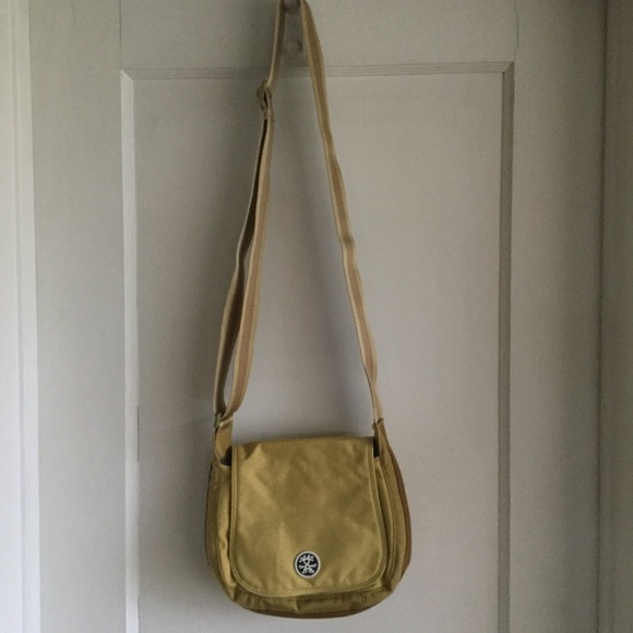 Crumpler Bags Crumpler Crossbody Bag Made In Australia Poshmark